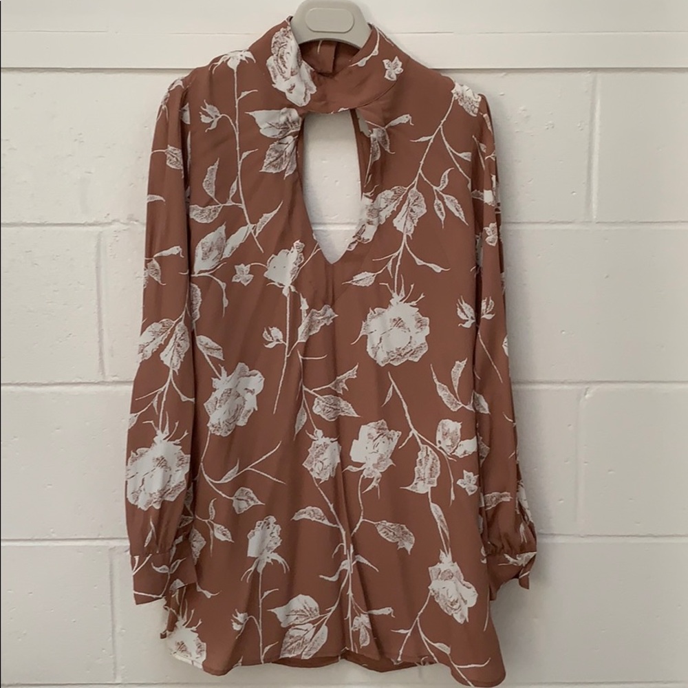 NWT Flynn Skye Leah Mini Dress in a Rose Sz Small